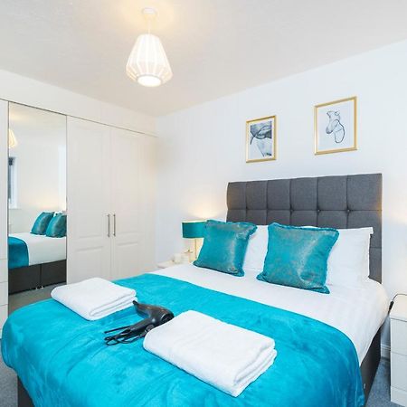 Beautiful 3 Bed House With Amazing Views In Dartford, Kent 아파트 외부 사진