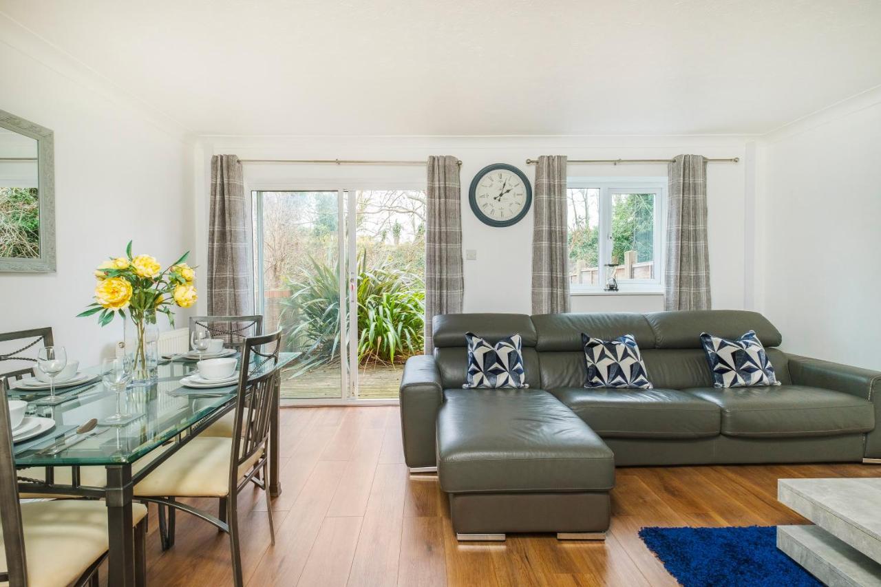 Beautiful 3 Bed House With Amazing Views In Dartford, Kent 아파트 외부 사진