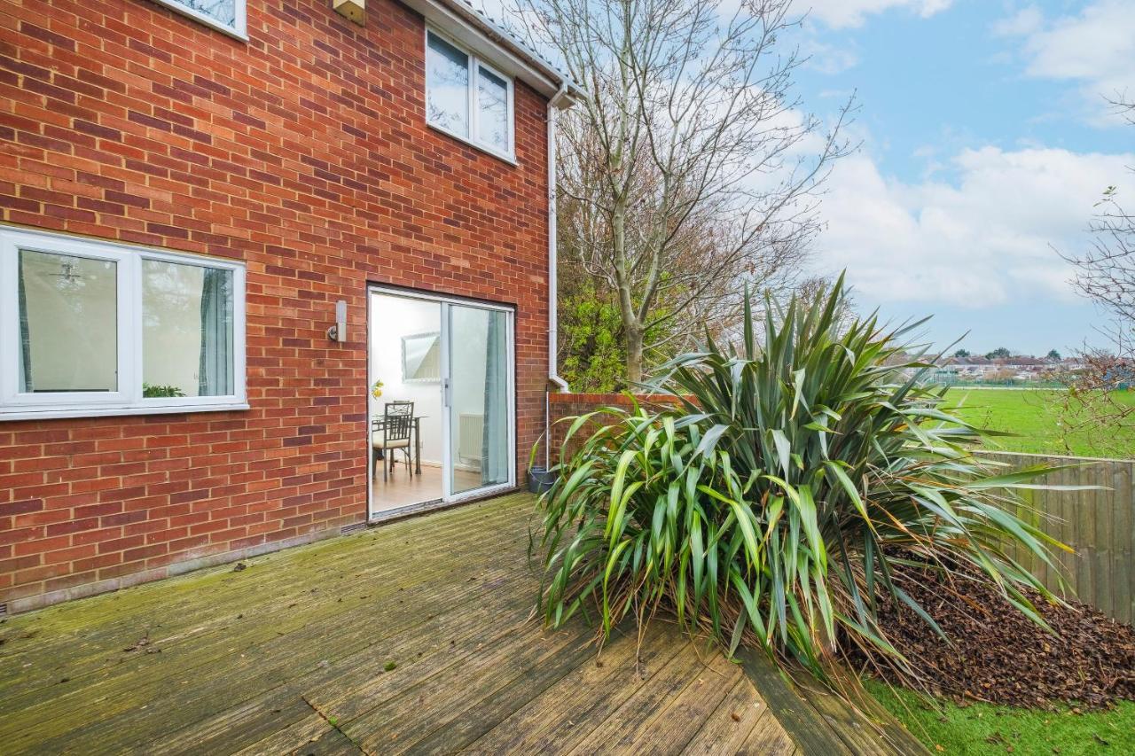 Beautiful 3 Bed House With Amazing Views In Dartford, Kent 아파트 외부 사진